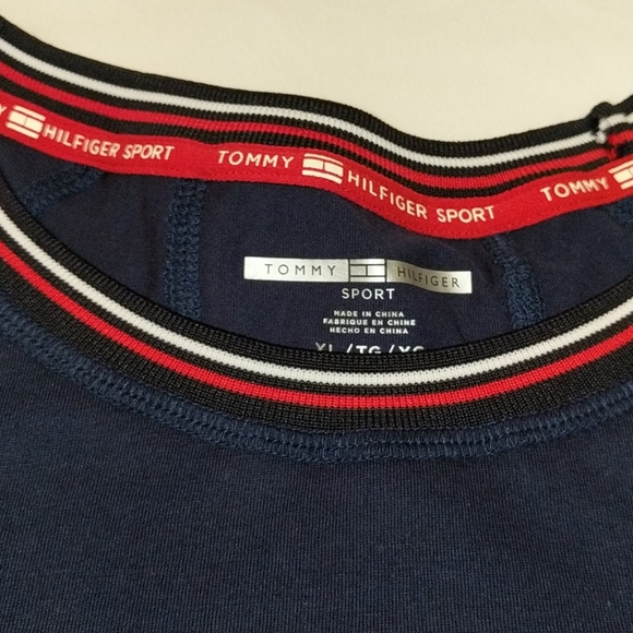 NWT Tommy Hilfiger Navy Blue Long Sleeve Top! - Picture 3 of 8